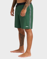 Quiksilver Pu-Tawhiro Volley 20" Boardshort - Jungle Green