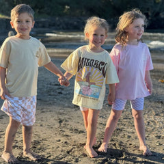 Wild & Co Forever Chasing sunsets Tee - Lemon