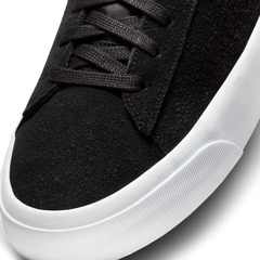 Nike SB Zoom Blazer Low Pro GT - Black/White