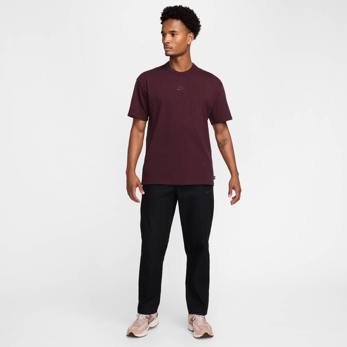 Nike Sportswear Premium Essentials - Burgandy Crush
