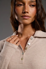 Silent Theory Womens Aria Knit Long Sleeve Top - Oat
