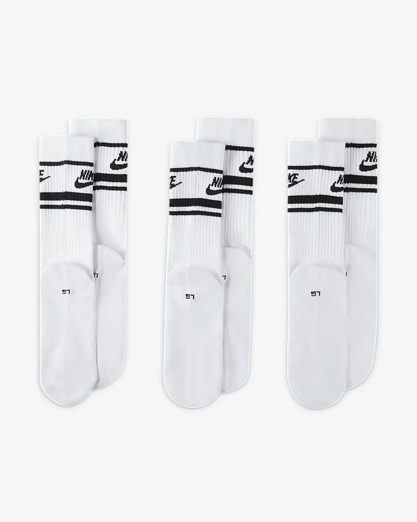 Nike Sportswear Everyday Essential - White