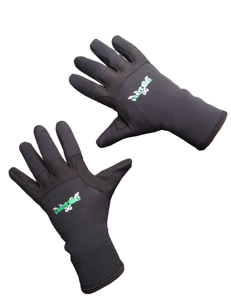 Wettie 'Spearo' Amara Gloves