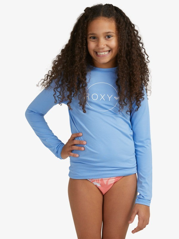 Rashies And Rash Guards - Why They Are Great For Swimming And The Beach